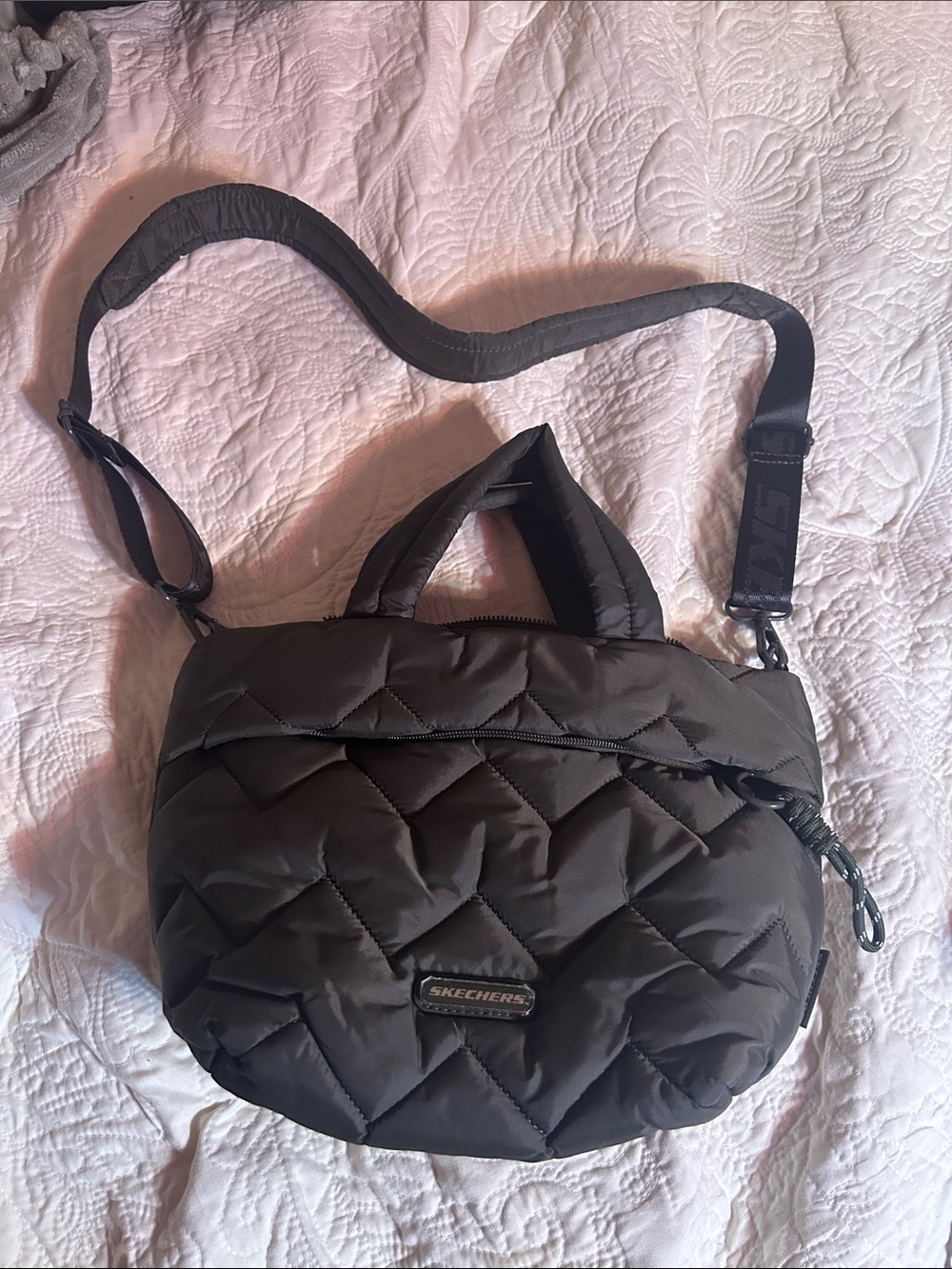 Skechers Quilted Black Crossbody Puffer Bag
